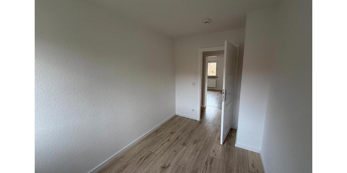 Etagenwohnung Salzgitter Ortschaft Südost - 4 Zimmer, 70 m&sup2;, 440&euro; | Angebot:23819490