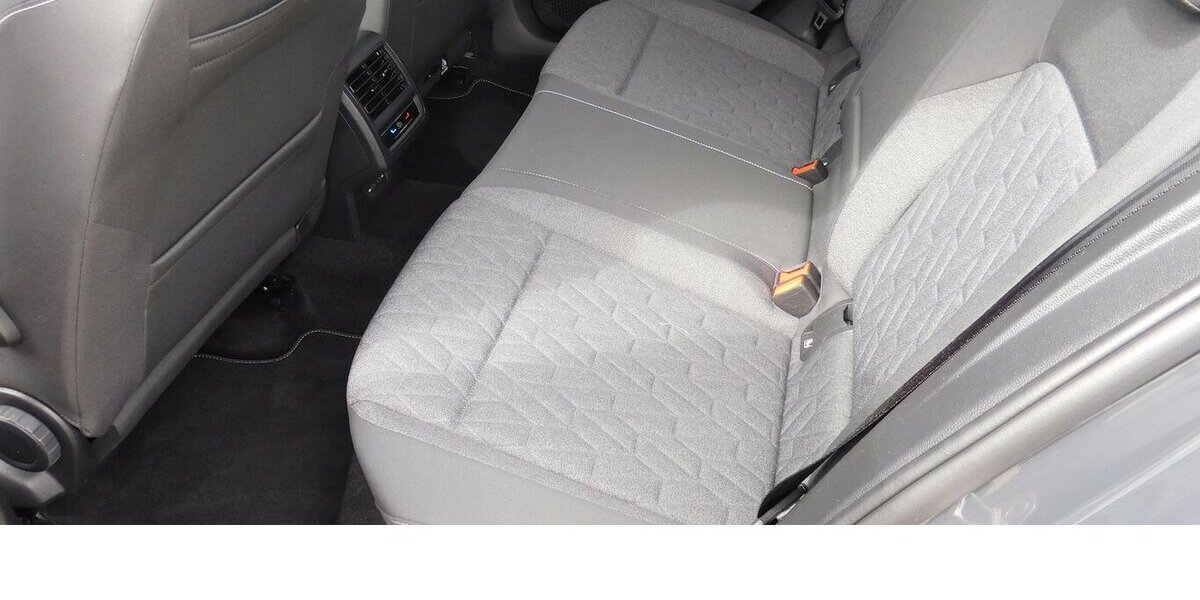 VW Golf III 1.0 Life Move TSI BMT Klima Navi Alu 59.100 km 17.390 &euro; Vordorf 38533