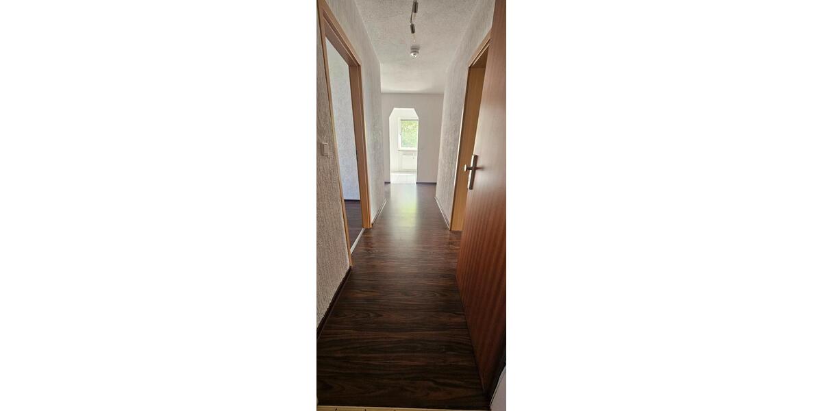 Etagenwohnung Wolfenbüttel Adersheim - 3 Zimmer, 75 m&sup2;, 175.000&euro; | Angebot:26934572