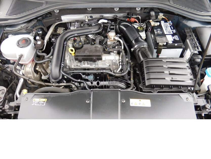 VW T-Roc 1.0 Life TSI BMT Navi Klima Alu 47.400 km 17.990 € Vordorf 38533