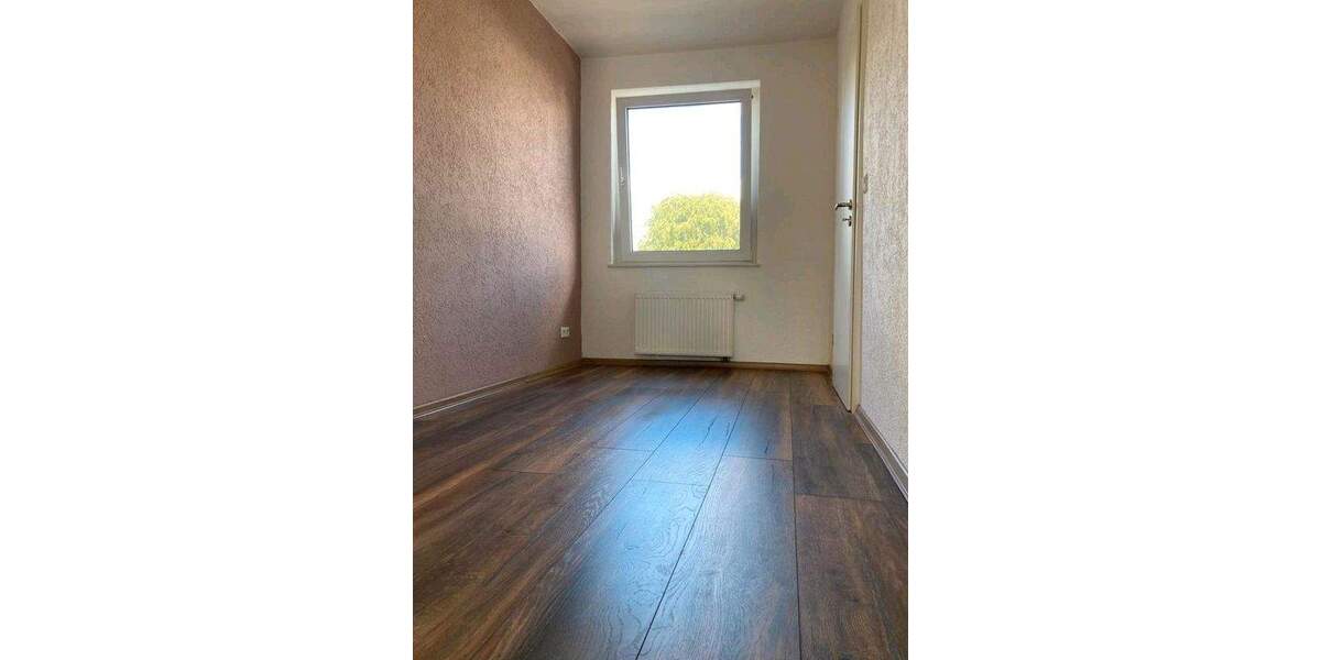 Etagenwohnung Wolfsburg Ehmen - 4 Zimmer, 101 m&sup2;, 285.000&euro; | Angebot:25691671