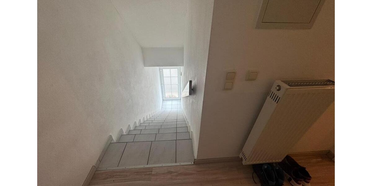 Etagenwohnung Sassenburg - 3 Zimmer, 90 m&sup2;, 700&euro; | Angebot:25928039