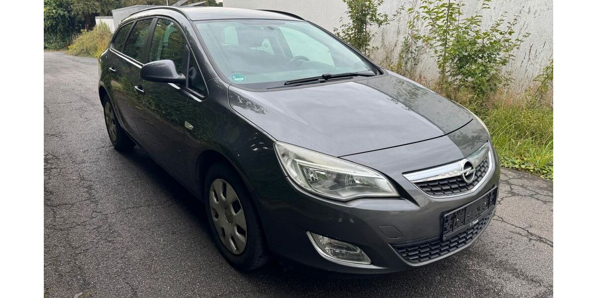 Opel Astra 156.000 km 5.200 &euro; Salzgitter 38226