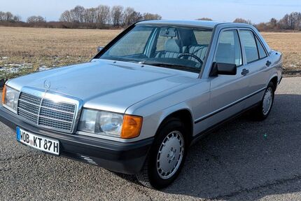 Mercedes-Benz 190 149.000 km 7.999 &euro; Wolfsburg 38446