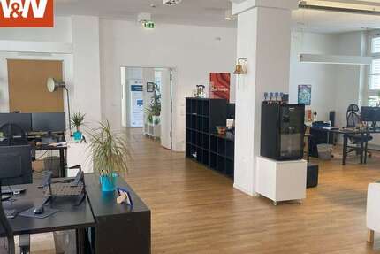 Büro in Berlin 8.595 € 382 m²