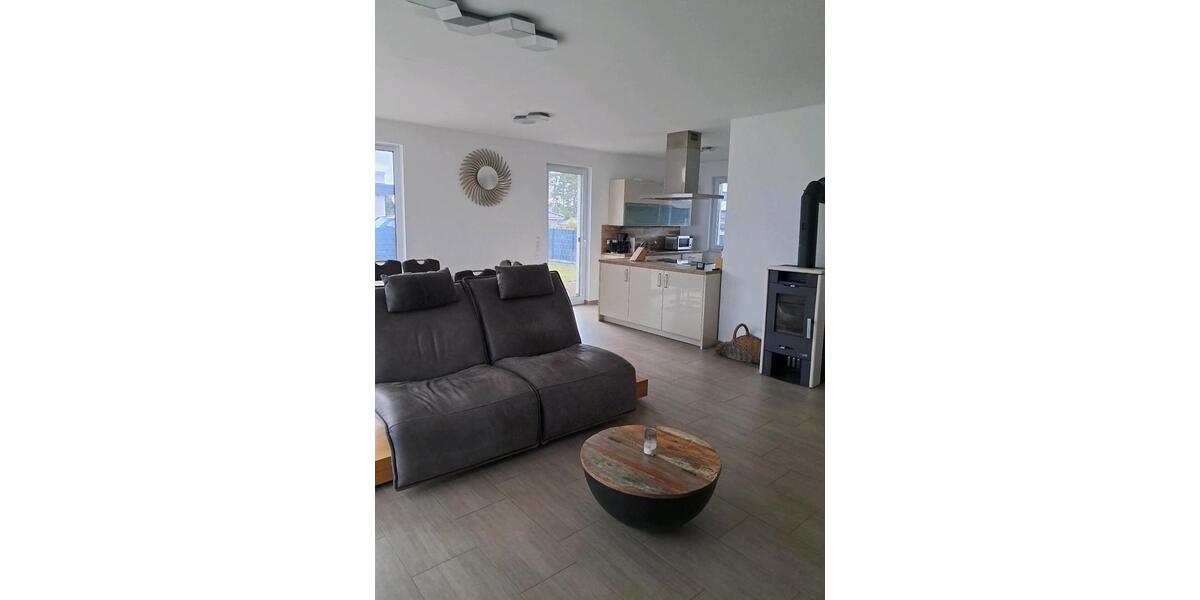 Bungalow Sassenburg - 3 Zimmer, 98 m&sup2;, 330.000&euro; | Angebot:25886177