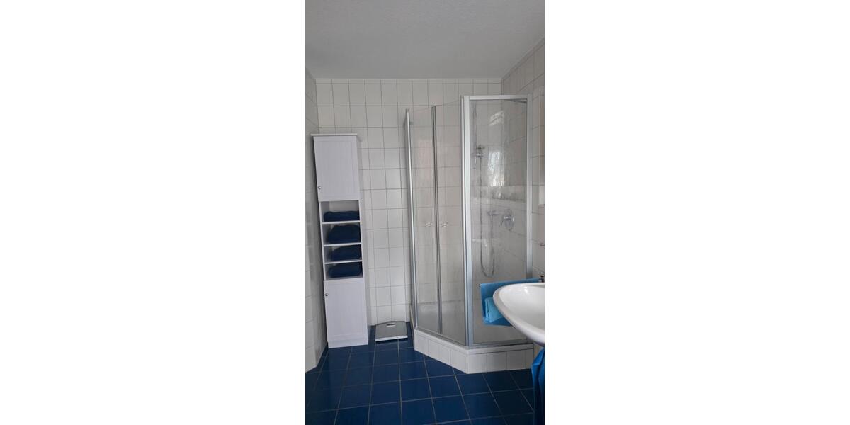 Dachgeschoßwohnung Schwülper - 3 Zimmer, 90 m&sup2;, 720&euro; | Angebot:26645675