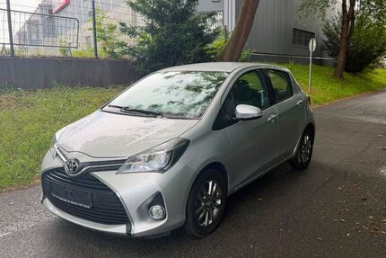 Toyota Yaris 18.000 km 8.500 &euro; Braunschweig 38104