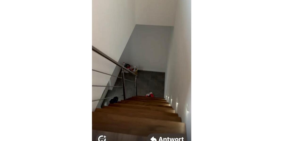 Dachgeschoßwohnung Lengede - 3 Zimmer, 110 m&sup2;, 1.250&euro; | Angebot:25981011