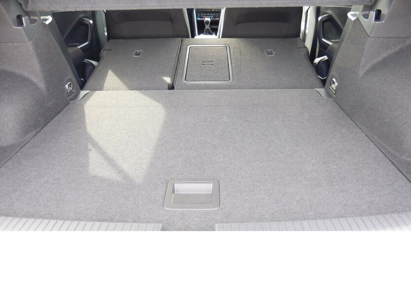 VW T-Roc 1.0 Life TSI BMT Navi Klima Alu 19.990 km 20.990 € Vordorf 38533