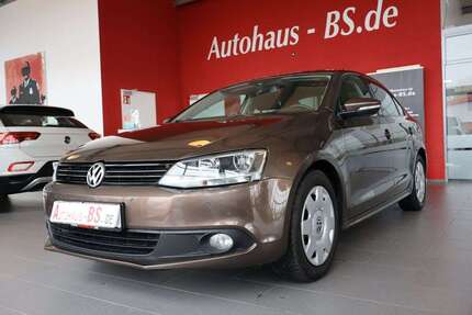 VW Jetta 273.809 km 3.490 &euro; Braunschweig 38116