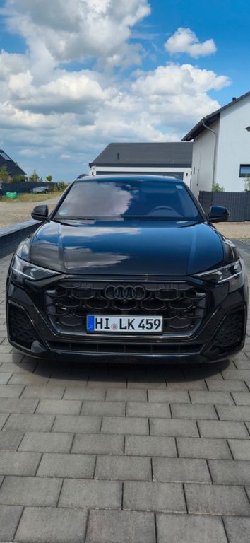 Q8