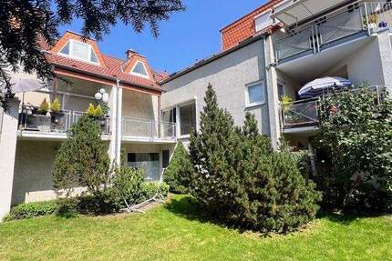 2-Zimmer-Eigentumswohnung mit Loggia in Alt-Lehndorf 2 zimmer