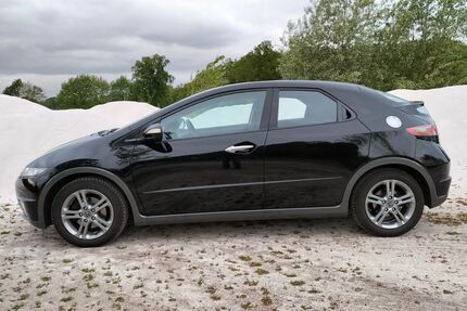 Honda Civic 143.500 km 6.500 € Weyhausen 38554