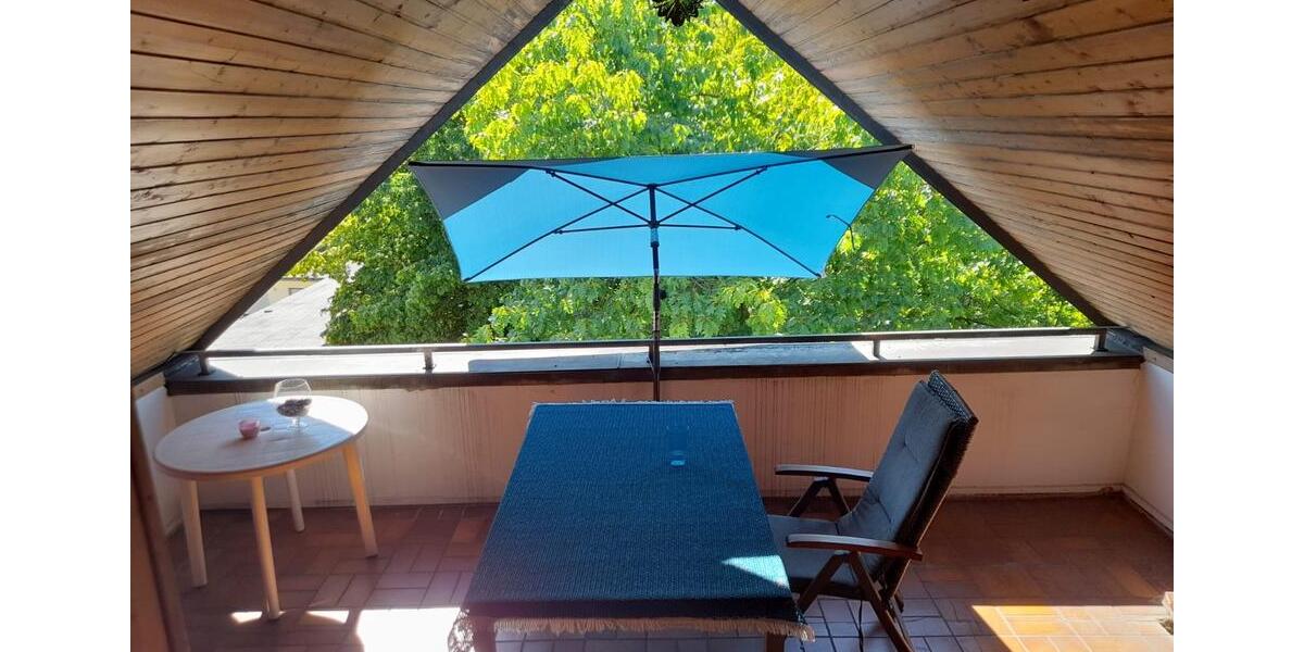 Dachgeschoßwohnung Braunschweig Broitzem - 5 Zimmer, 110 m&sup2;, 1.200&euro; | Angebot:24571863