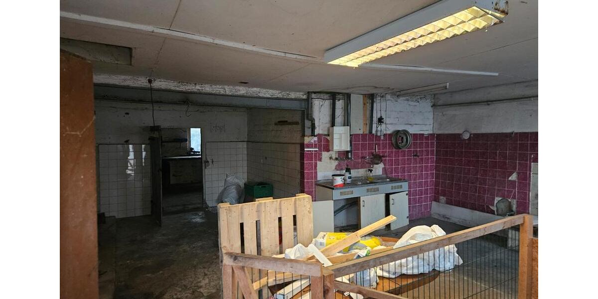 Bauernhaus, Landhaus Burgdorf - 12 Zimmer, 380 m&sup2;, 70.000&euro; | Angebot:26326878