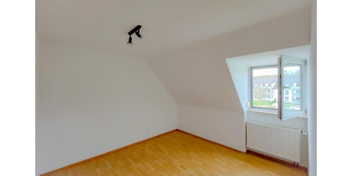 Reihenhaus Wolfsburg - 5 Zimmer, 126 m&sup2;, 1.450&euro; | Angebot:25980729