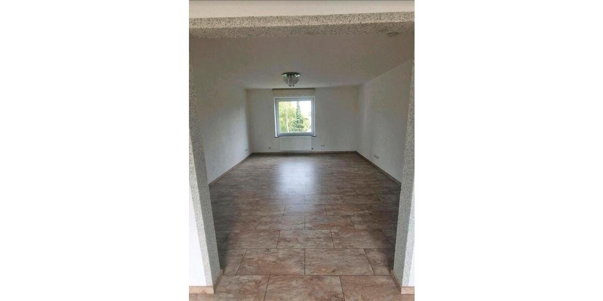 Etagenwohnung Salzgitter - 4 Zimmer, 94 m&sup2;, 900&euro; | Angebot:24786636