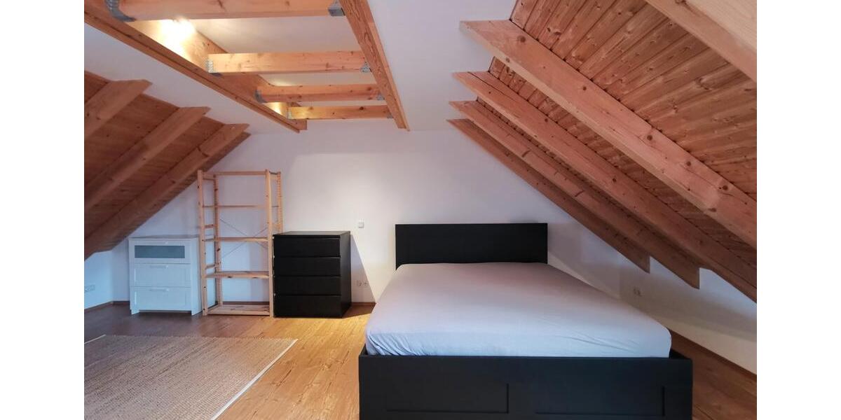 Dachgeschoßwohnung Wolfenbüttel - 1 Zimmer, 70 m&sup2;, 990&euro; | Angebot:26445320