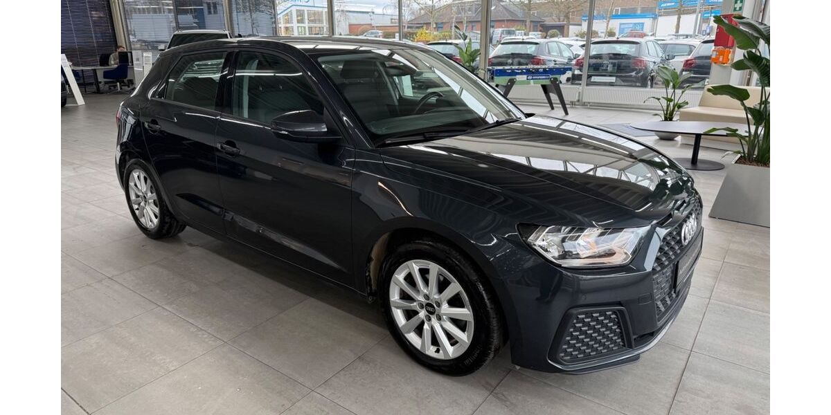 Audi A1 118.000 km 14.790 &euro; Braunschweig 38116