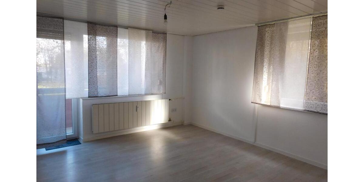 Erdgeschoßwohnung Wolfsburg Detmerode - 4 Zimmer, 70 m&sup2;, 180.000&euro; | Angebot:25990759