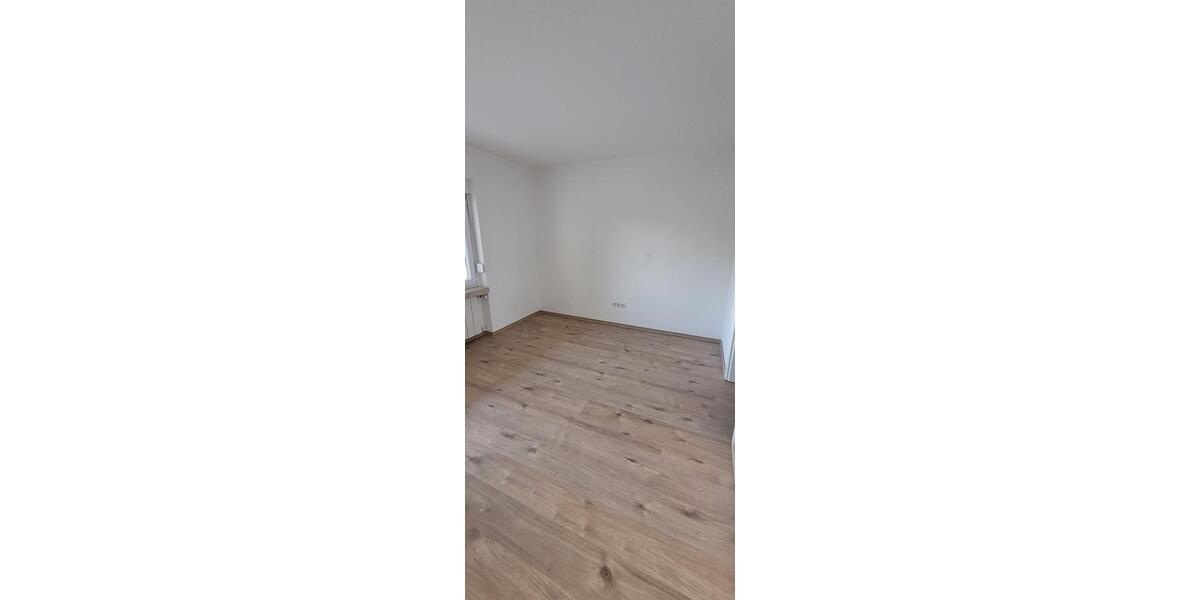 Etagenwohnung Wolfsburg - 3 Zimmer, 106 m&sup2;, 245.000&euro; | Angebot:27298178