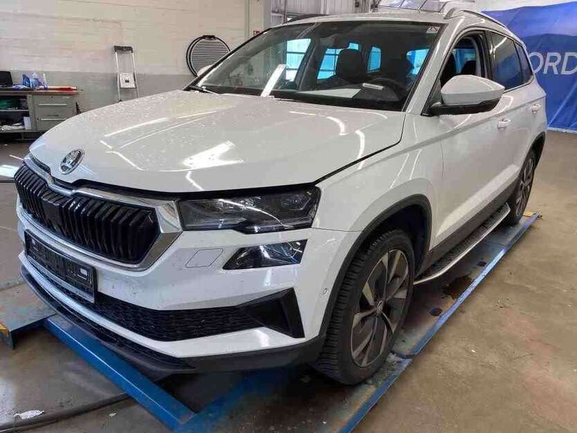 Skoda Karoq 90.000 km 25.970 € Helmstedt 38350