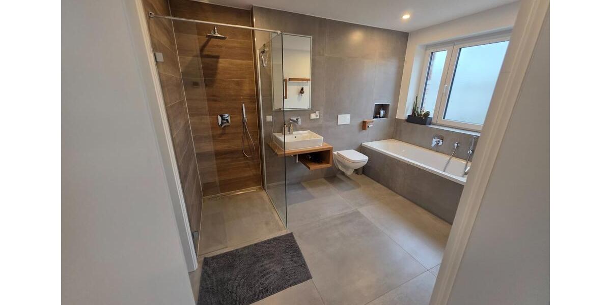 Reihenhaus Braunschweig Lehndorf-Watenbüttel - 12 Zimmer, 150 m&sup2;, 2.100&euro; | Angebot:25422909