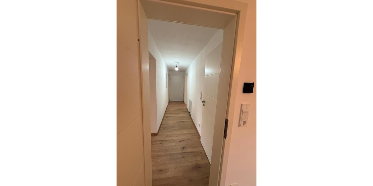 Erdgeschoßwohnung Königslutter am Elm - 3 Zimmer, 70 m&sup2;, 700&euro; | Angebot:24737822
