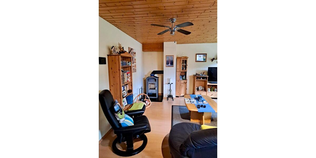 Etagenwohnung Gifhorn - 3.5 Zimmer, 125 m&sup2;, 1.100&euro; | Angebot:25988529