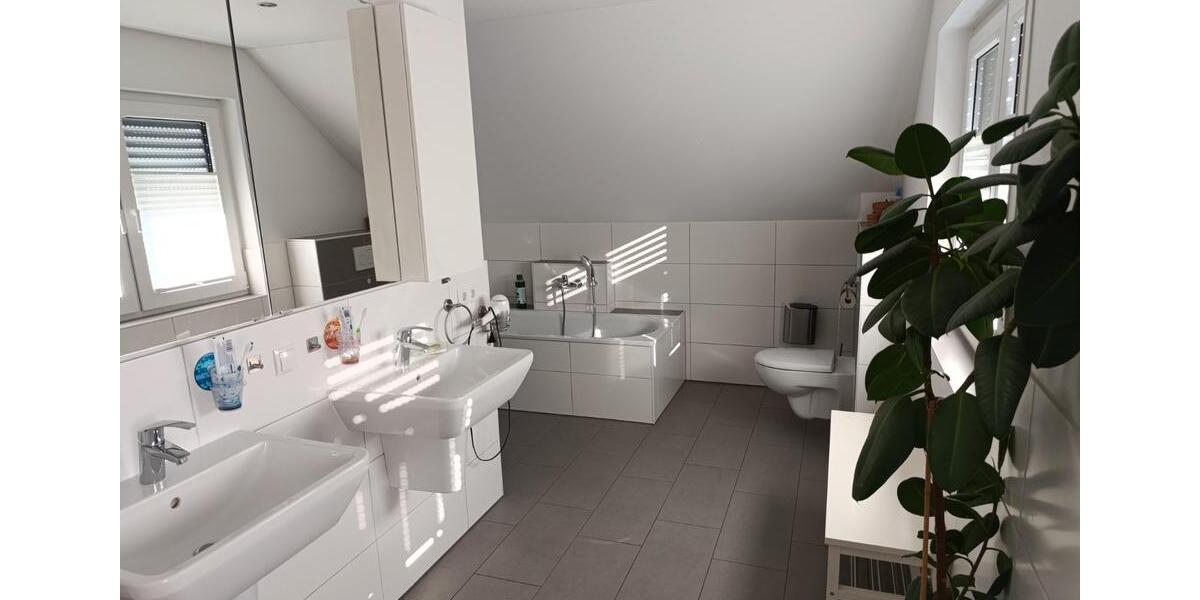 Einfamilienhaus Wolfenbüttel - 7 Zimmer, 180 m&sup2;, 790.000&euro; | Angebot:25965255