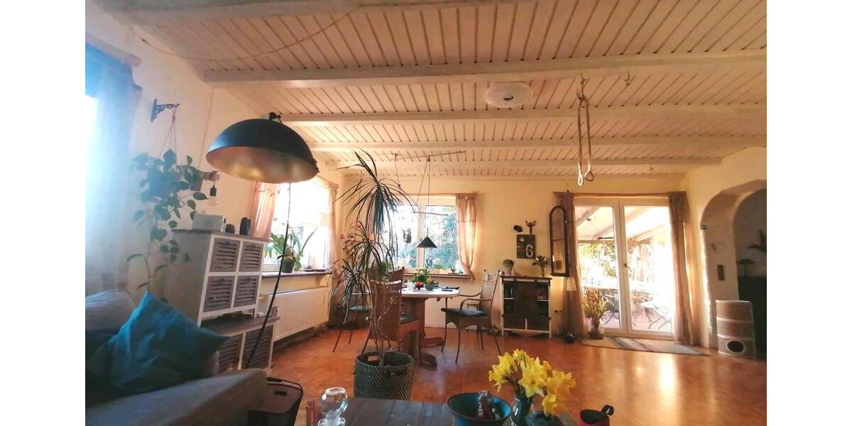 Doppelhaushälfte Lehre - 7 Zimmer, 216 m&sup2;, 350.000&euro; | Angebot:26532554