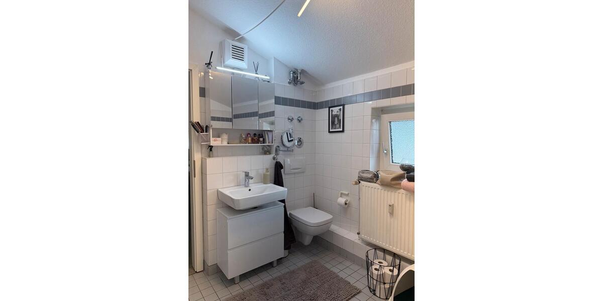 Dachgeschoßwohnung Braunschweig Timmerlah-Geitelde-Stiddien - 3 Zimmer, 79 m&sup2;, 985&euro; | Angebot:26547802