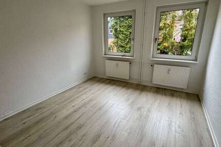 Wohnung Salzgitter Gebhardshagen - 2 Zimmer, 47 m&sup2;, 305&euro; | Angebot:24992639