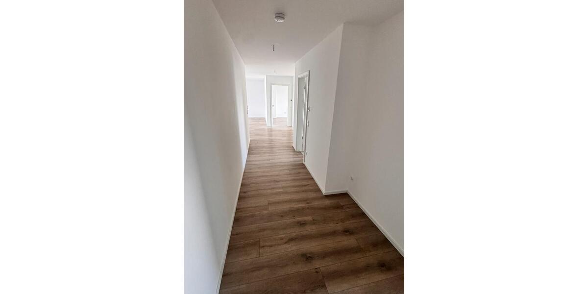 Einfamilienhaus Königslutter am Elm - 3 Zimmer, 121 m&sup2;, 1.320&euro; | Angebot:24526584