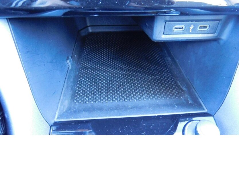 VW T-Cross 1.0 Life Active BMT TSI Radio Klima 14.800 km 16.990 € Vordorf 38533