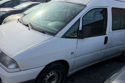 Peugeot Expert 227.000 km 590 &euro; Salzgitter 38229