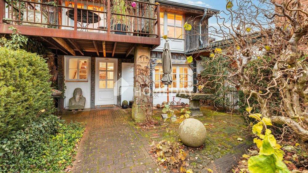 Einfamilienhaus Edemissen Wehnsen - 5 Zimmer, 270 m&sup2;, 595.000&euro; | Angebot:24736844