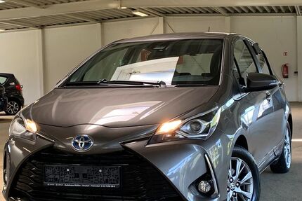 Toyota Yaris 91.381 km 12.480 &euro; Sassenburg / Neudorf- Pl 38524