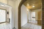 Ein-Zweifamilienhaus mit Tiefgarage & Carport