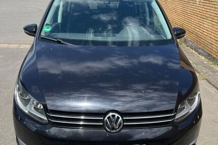 VW Touran 157.000 km 13.500 &euro; Gifhorn 39518