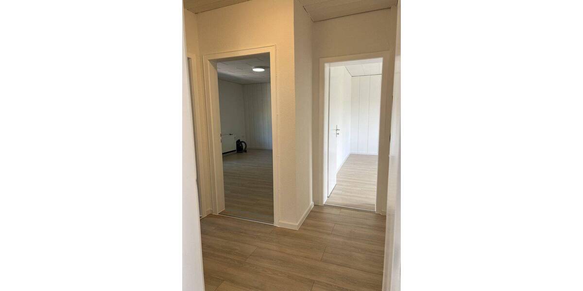 Terrassenwohnung Wolfsburg Wohltberg - 3 Zimmer, 68 m&sup2;, 900&euro; | Angebot:26916864