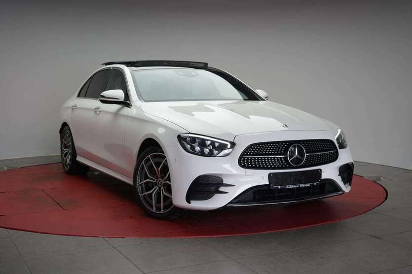 E 300