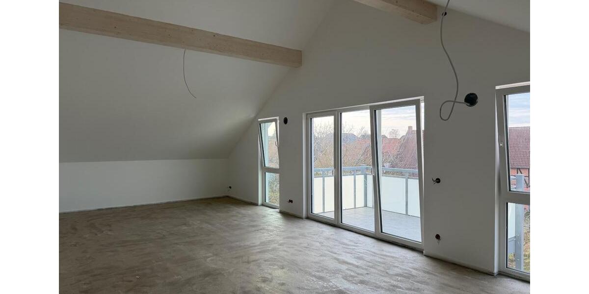 Dachgeschoßwohnung Vechelde - 4 Zimmer, 108 m&sup2;, 1.305&euro; | Angebot:24455403