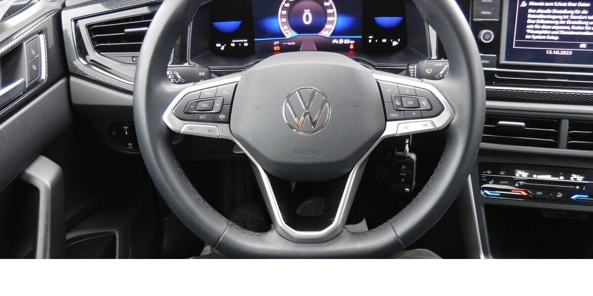 VW Taigo 1.0 TSI BMT Klima Navi LED 26.400 km 16.990 &euro; Vordorf 38533