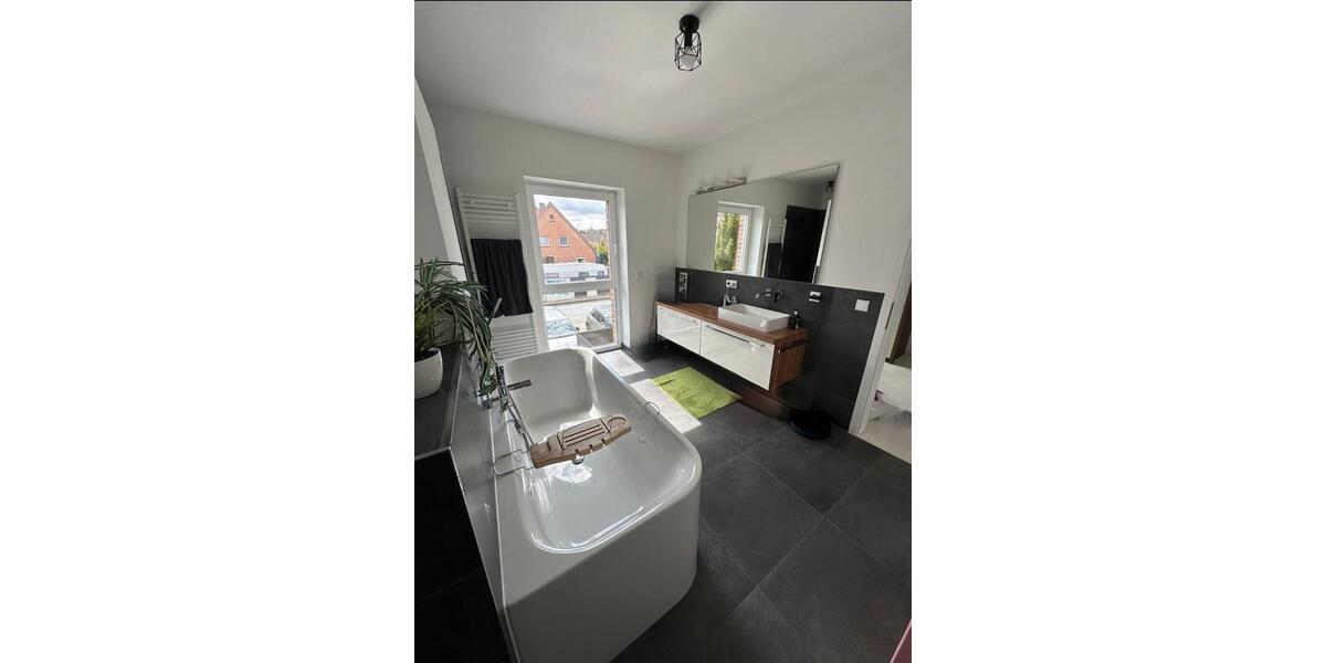 Etagenwohnung Isenbüttel - 3.5 Zimmer, 115 m&sup2;, 398.000&euro; | Angebot:23822687