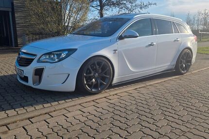 Opel Insignia 125.000 km 14.399 &euro; Salzgitter 38228