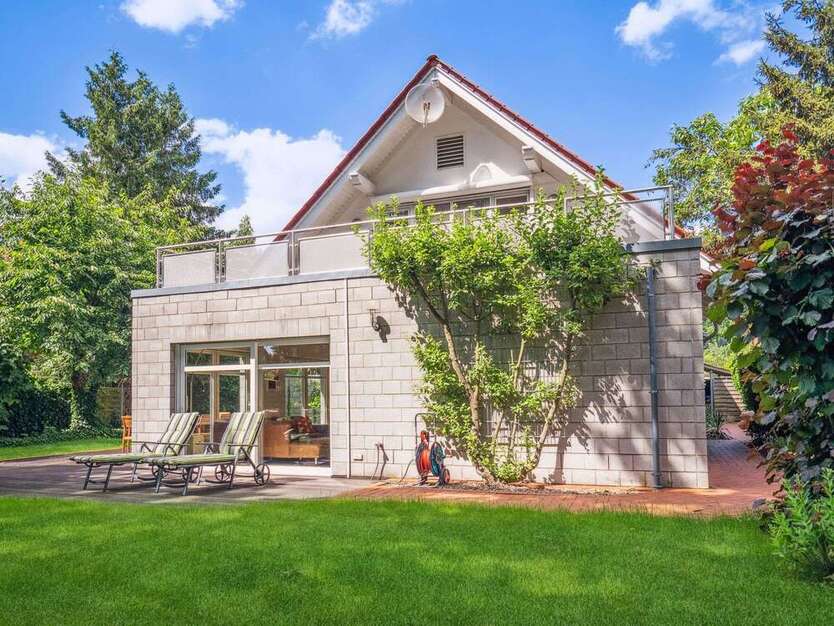 Haus zum Kaufen in Gifhorn 690.000 € 240 m²