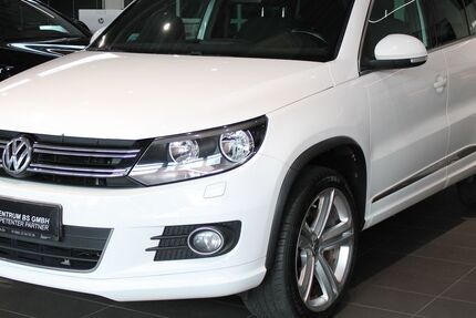 VW Tiguan 203.000 km 10.900 € Braunschweig 38126