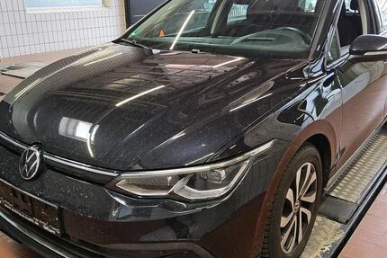 VW Golf 59.999 km 22.990 &euro; Braunschweig Wenden 38110